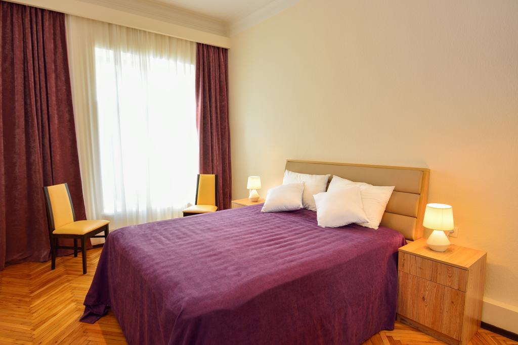 Gio'S Apartment Тбілісі Екстер'єр фото