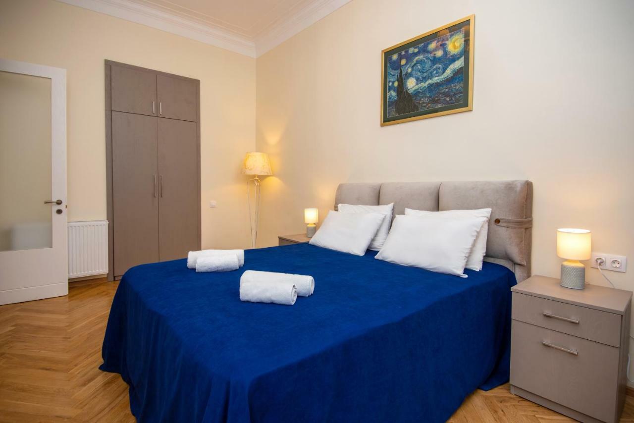 Gio'S Apartment Тбілісі Екстер'єр фото