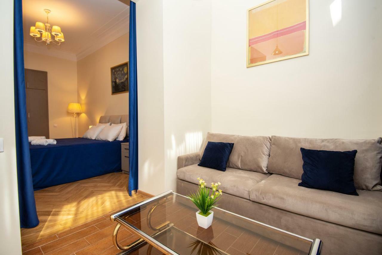 Gio'S Apartment Тбілісі Екстер'єр фото