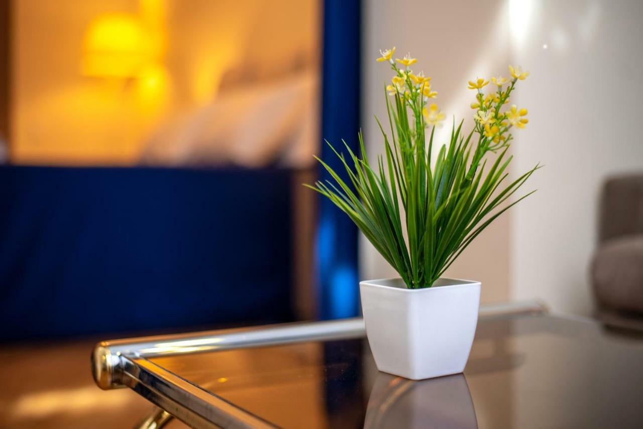 Gio'S Apartment Тбілісі Екстер'єр фото