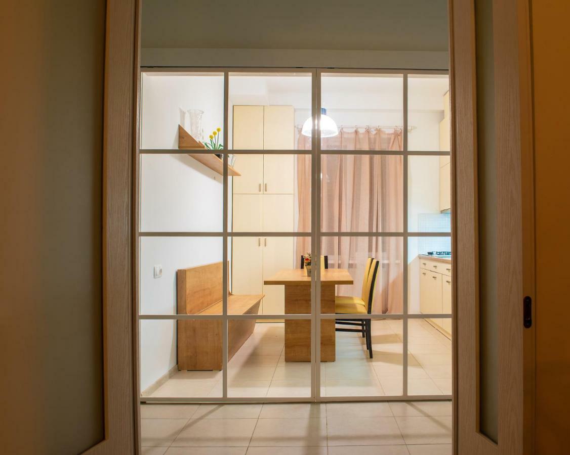 Gio'S Apartment Тбілісі Екстер'єр фото